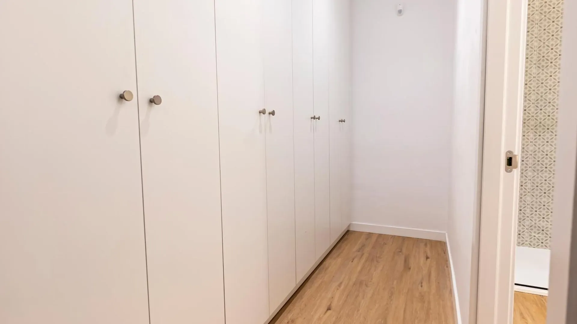 Lezo Cuatro Apartment Malaga Spain