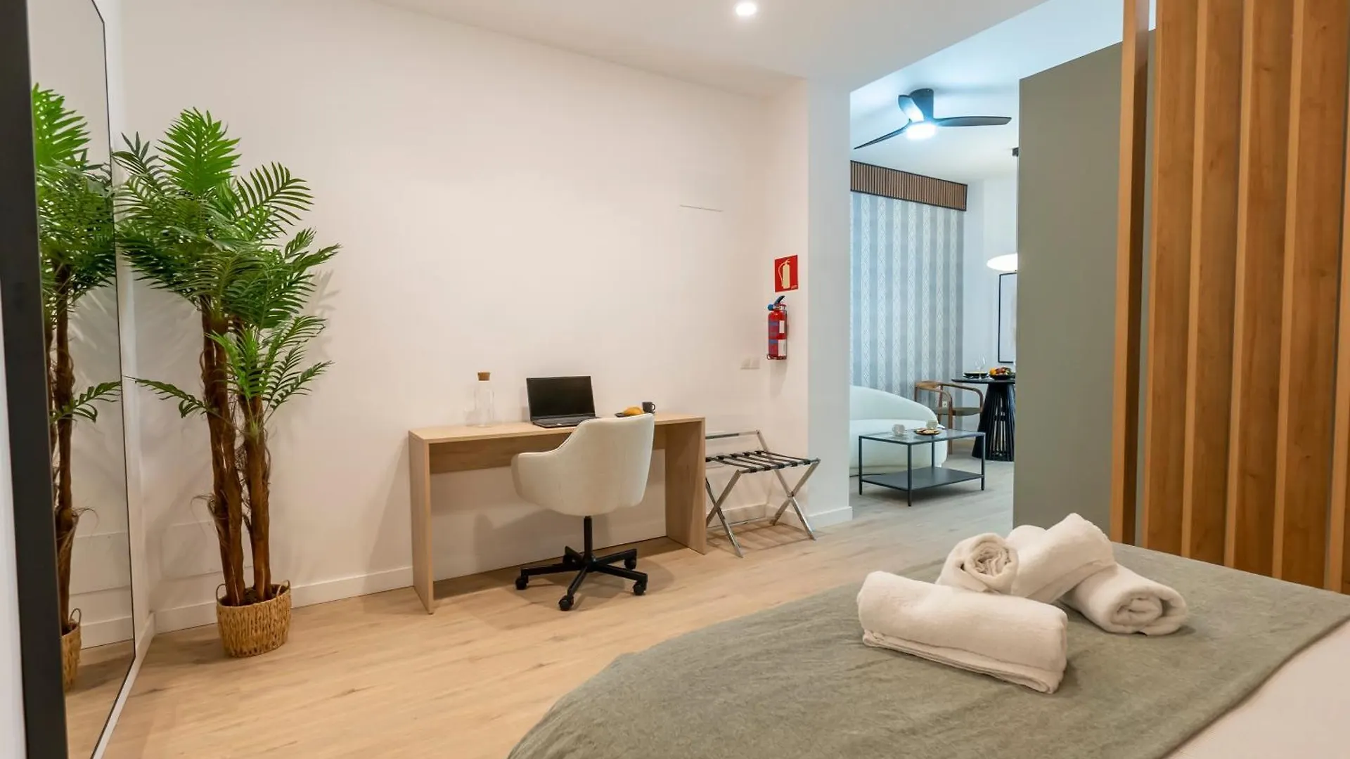 Lezo Cuatro Apartment Malaga 0*,  Spain